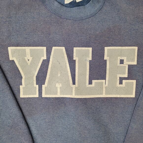 Vintage 90s YALE University Sweatshirt Womens Large 23x24 Faded Blue - Picture 11 of 15